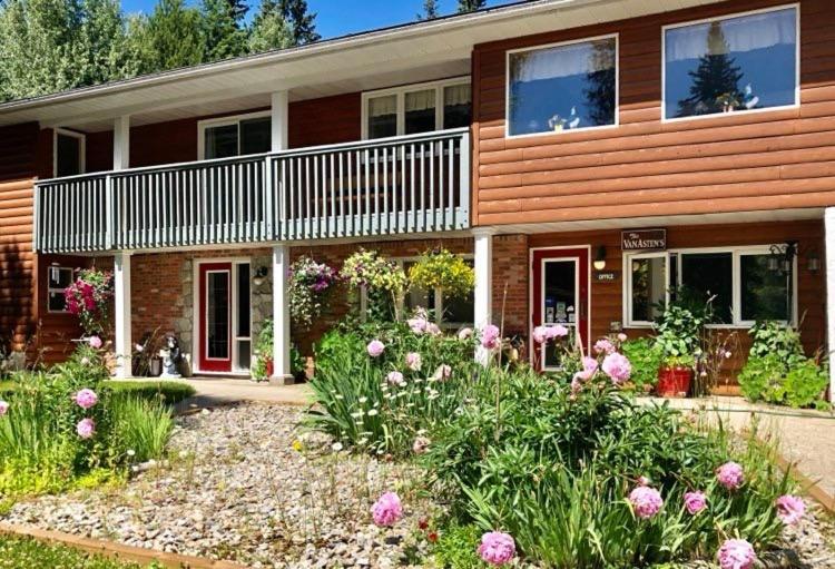 Dream Catcher Inn Valemount Ngoại thất bức ảnh